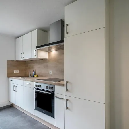 Ferienwohnung 9 Und 40 Thunum Экстерьер фото